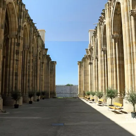 Nyaraló Rioja Martin